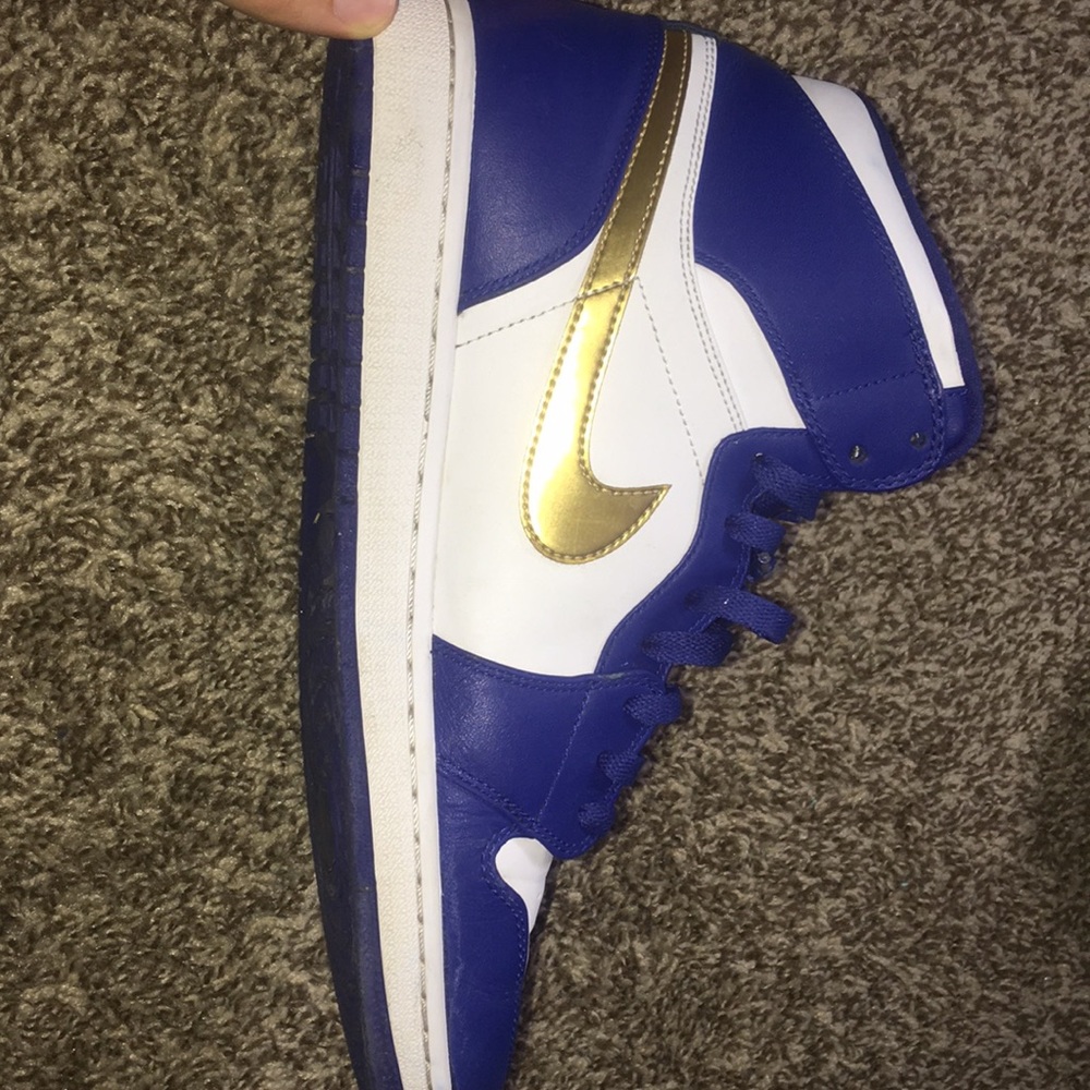 Air Jordan 1 Retro Royal Blue/White/Gold